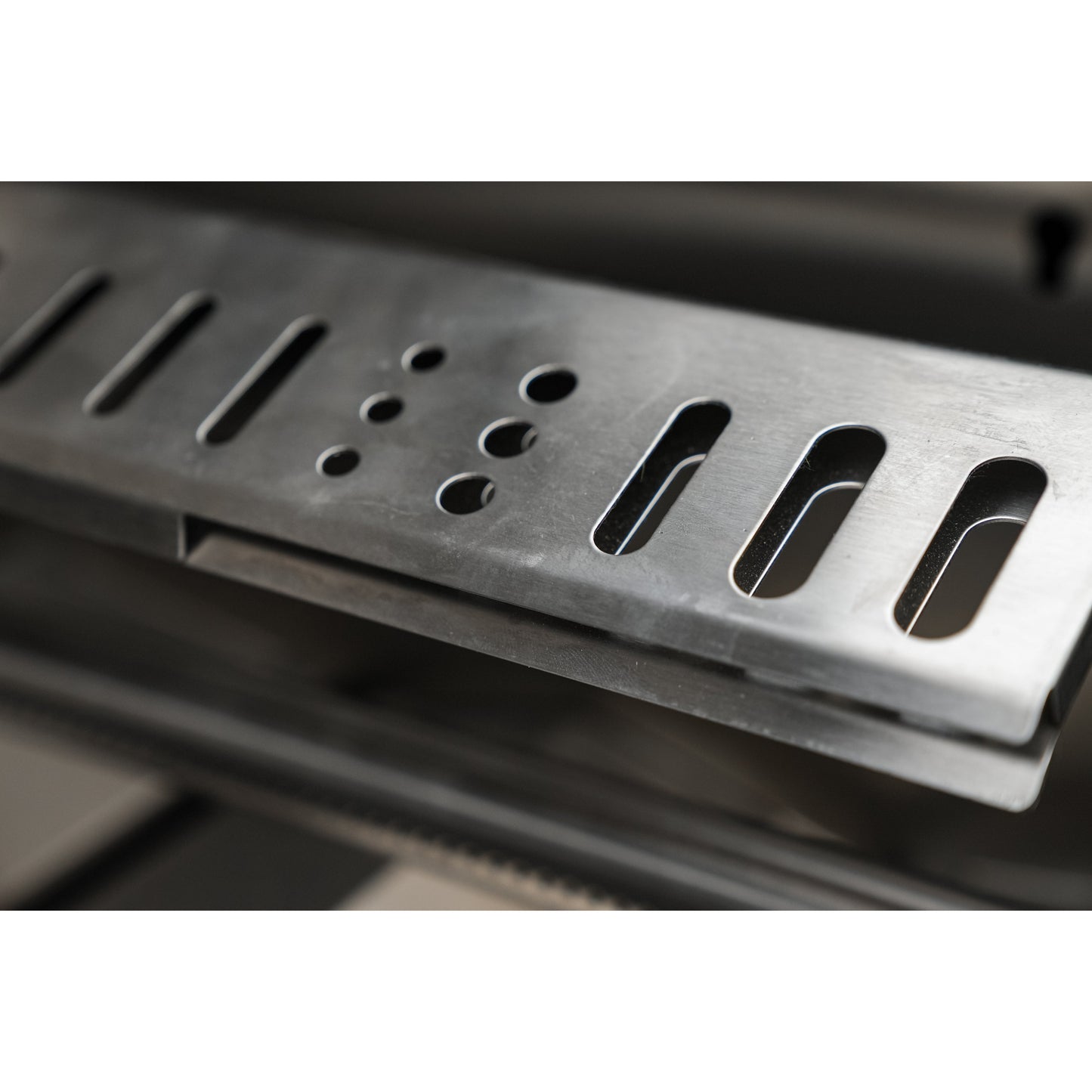 Mont Alpi 400 Deluxe BBQ Grill Island with L-Shape, Beverage Center, Extra Drawer Storage & Fridge - MAi400-D90BEVFCDR